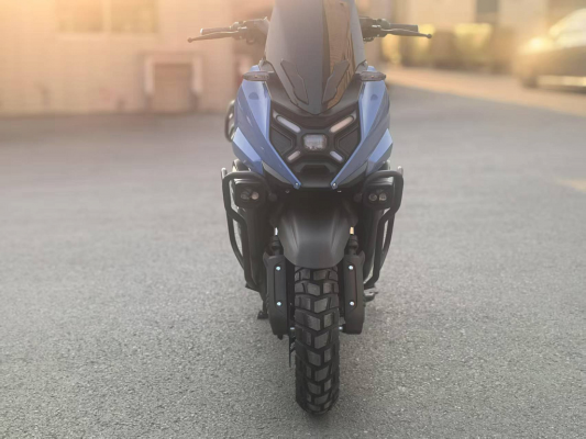 Электроскутер Tanker 2